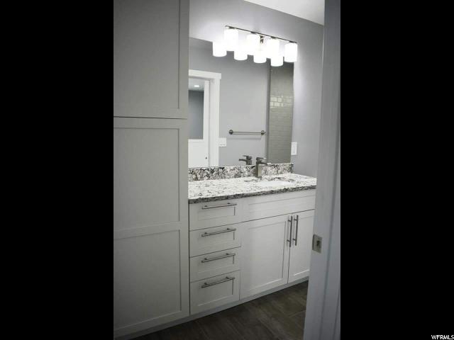 352 E Mountain View Dr S, Sandy, UT 84070 — photo 10