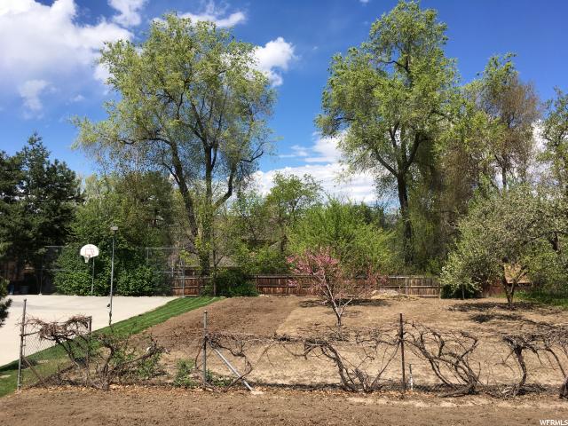 2255 E 6200 S, Holladay, UT 84121 — photo 2