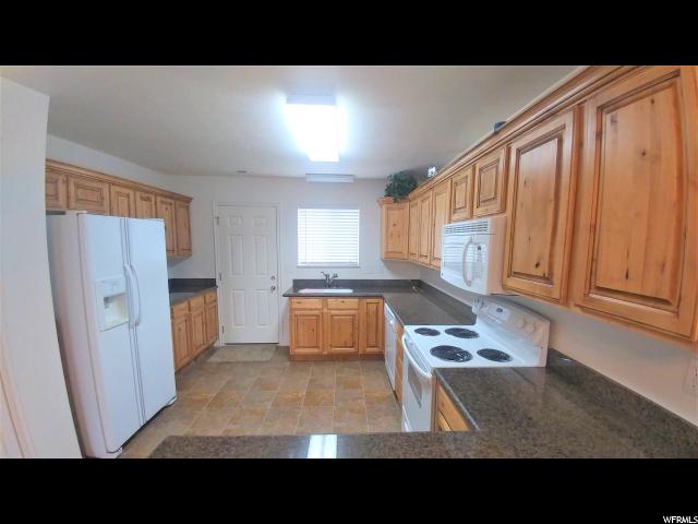 233 W 260 N, Hyde Park, UT 84318 — photo 6