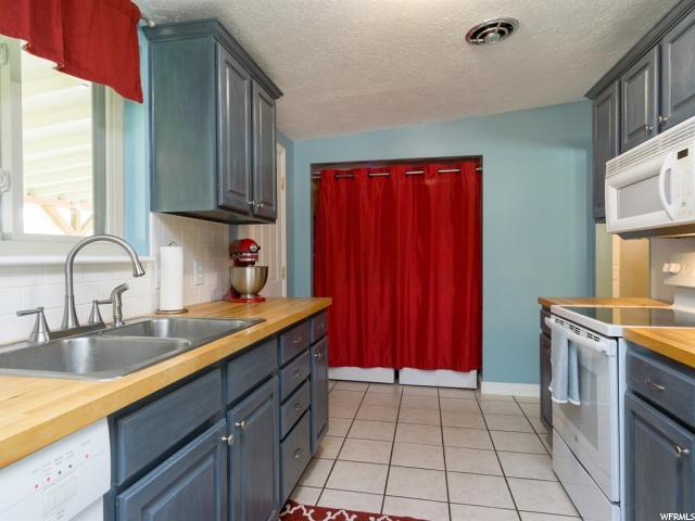 261 W 1400 N, Bountiful, UT 84010 — photo 9
