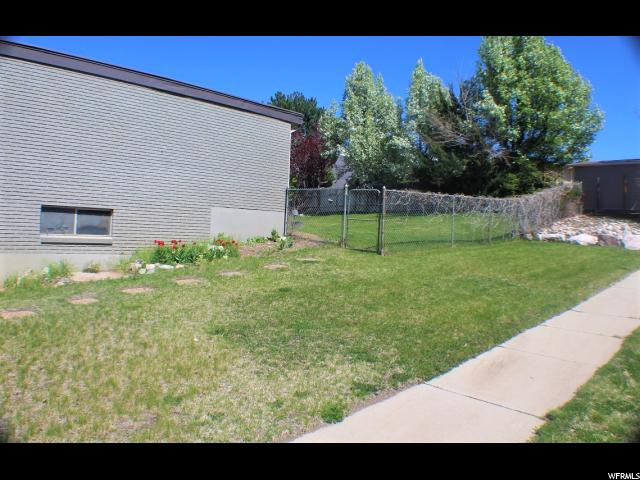809 E Vista Dr S, South Ogden, UT 84403 — photo 9
