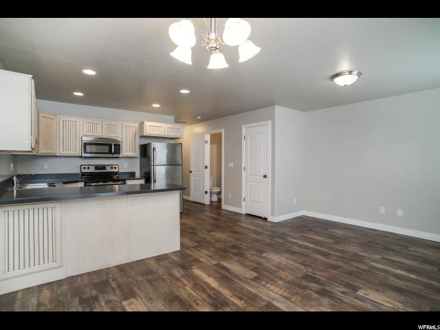1805 E Whitetail Dr, Layton, UT 84040 — photo 9