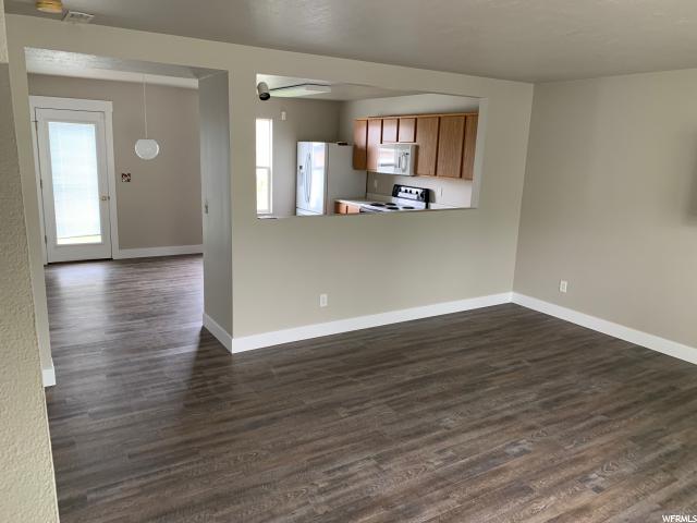 1943 N 2225 W, Clinton, UT 84015 — photo 7