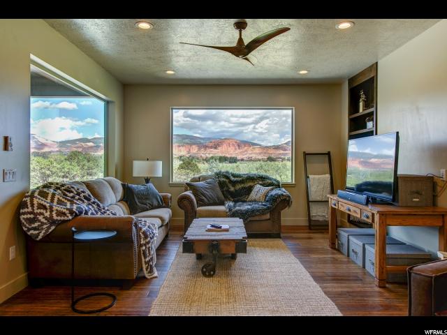 477 S Red Ridge Dr E, Torrey, UT 84775 — photo 6