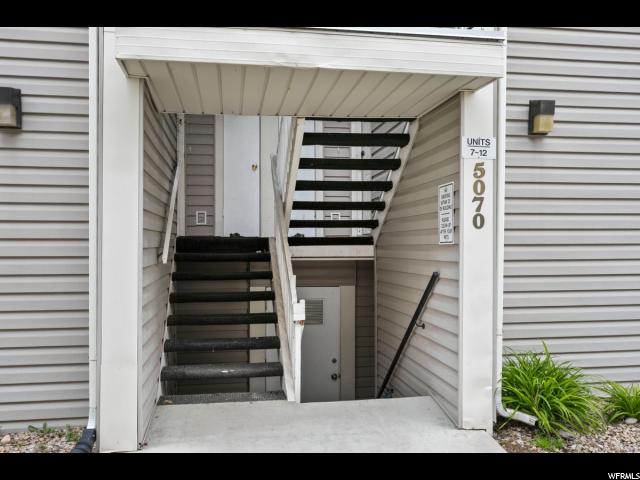 875 E Arrowhead Ln #7, Murray, UT 84107 — photo 2