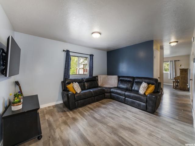 587 S 350 E, Kaysville, UT 84037 — photo 5