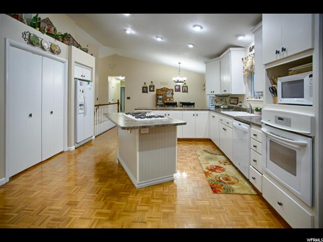 1869 N 285 E, Orem, UT 84057 — photo 4
