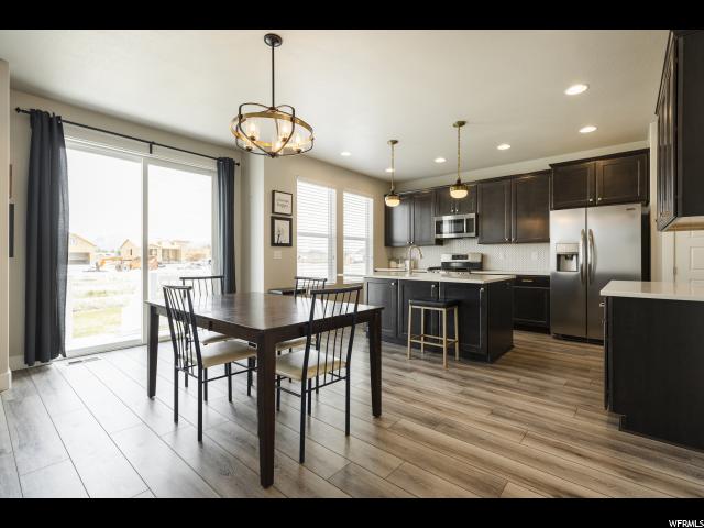 2462 N Stanley Crane Dr, Clinton, UT 84015 — photo 8