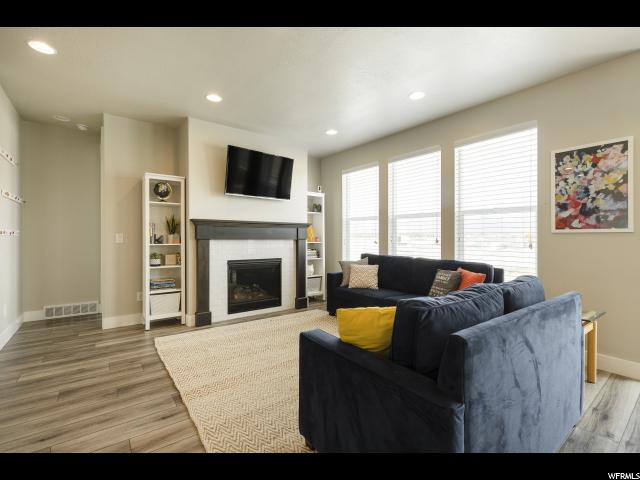 2462 N Stanley Crane Dr, Clinton, UT 84015 — photo 6
