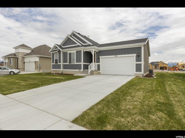 2462 N Stanley Crane Dr, Clinton, UT 84015 — photo 2