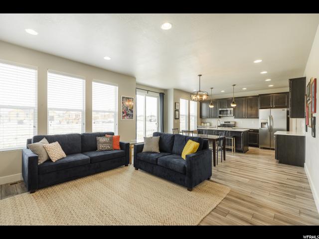 2462 N Stanley Crane Dr, Clinton, UT 84015 — photo 7