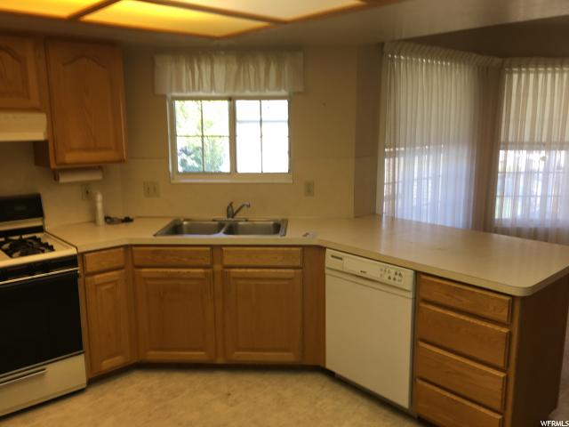 2469 N 1575 E, Layton, UT 84040 — photo 7