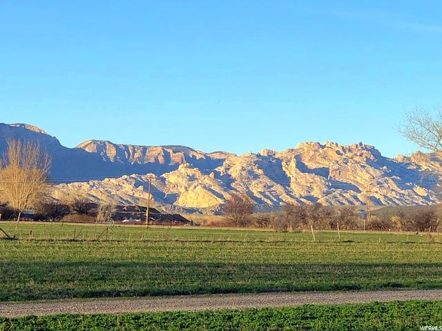 5056 S 9500 E, Jensen, UT 84035 — photo 2