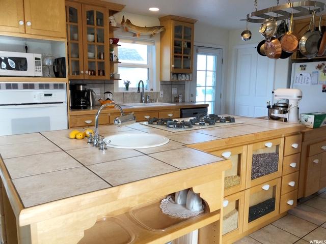 5056 S 9500 E, Jensen, UT 84035 — photo 9