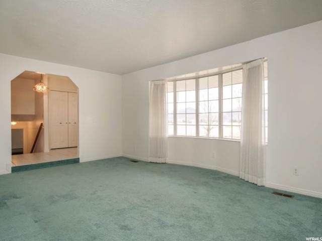 331 S 9200 E, Huntsville, UT 84317 — photo 4