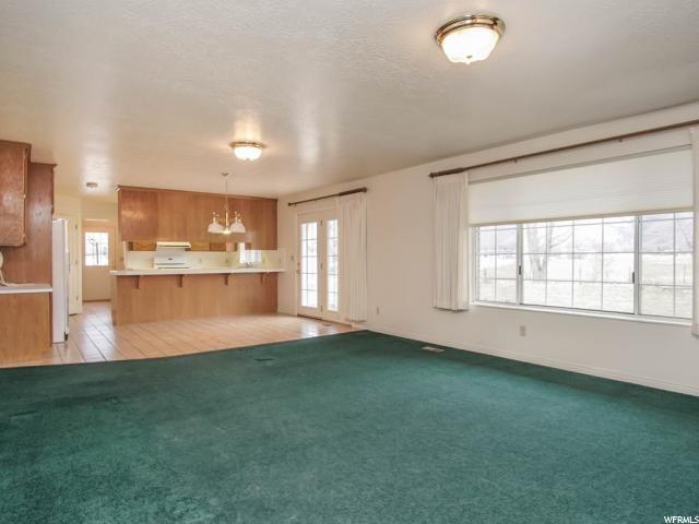 331 S 9200 E, Huntsville, UT 84317 — photo 10