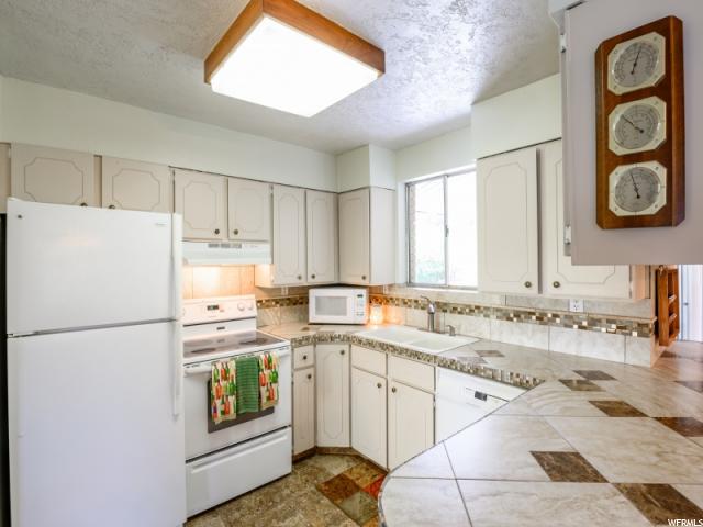 2941 S 100 W, Bountiful, UT 84010 — photo 8