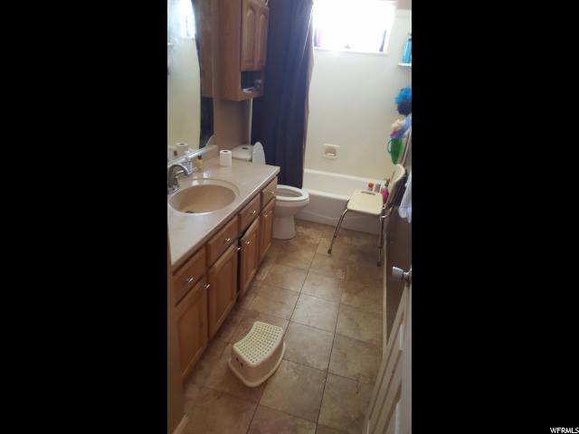 2192 W 1630 N, Clinton, UT 84015 — photo 4