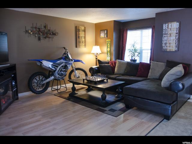414 E 500 S, Clearfield, UT 84015 — photo 4