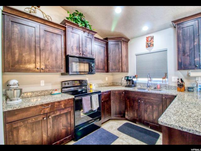 5404 S 3150 W, Roy, UT 84067 — photo 7