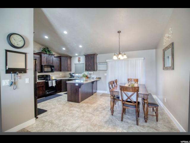5404 S 3150 W, Roy, UT 84067 — photo 12