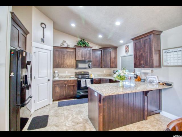 5404 S 3150 W, Roy, UT 84067 — photo 10
