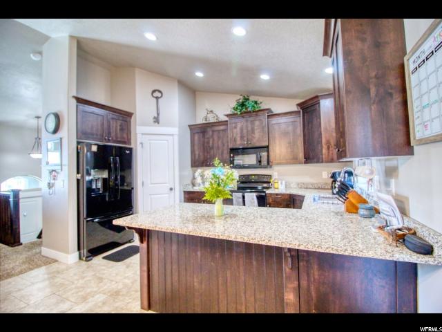 5404 S 3150 W, Roy, UT 84067 — photo 9