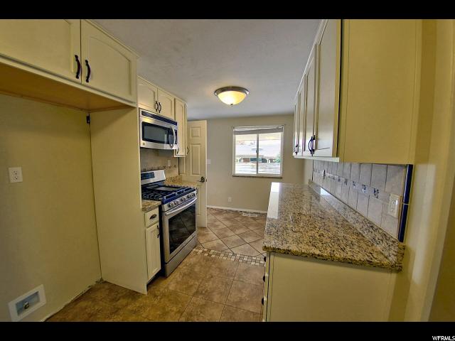 4337 S 2400 W, Roy, UT 84067 — photo 6