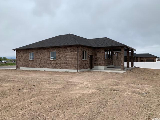 1824 N 3420 W, Clinton, UT 84015 — photo 5