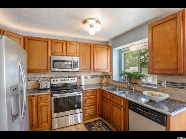 552 W 1900 N, Centerville, UT 84014 — photo 6
