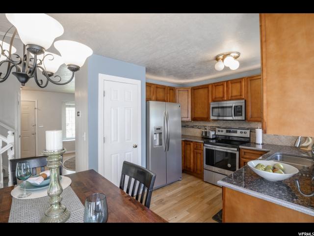 552 W 1900 N, Centerville, UT 84014 — photo 10