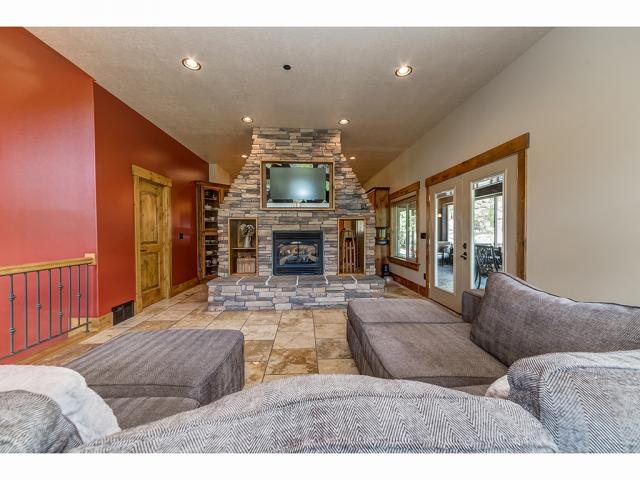 2739 E 2250 N, Layton, UT 84040 — photo 7