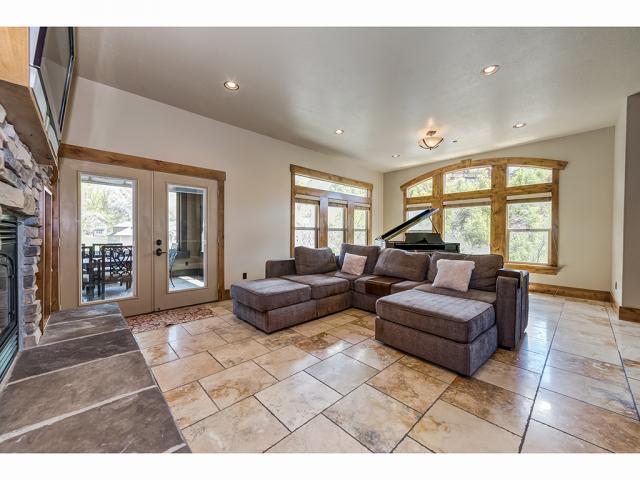 2739 E 2250 N, Layton, UT 84040 — photo 8