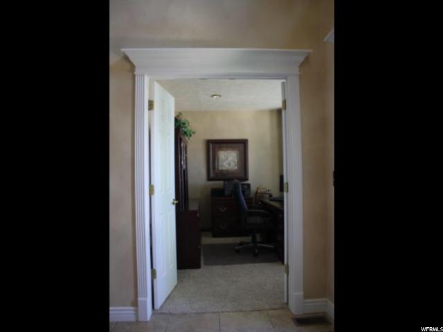 1008 E Windsor Ln, Kaysville, UT 84037 — photo 3