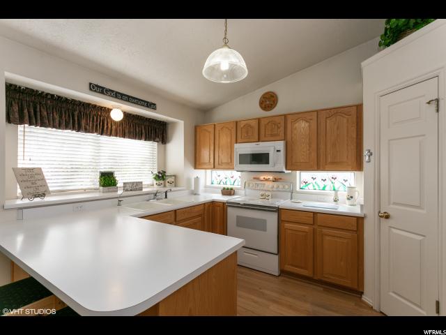 1088 E 1500 N, Layton, UT 84040 — photo 5
