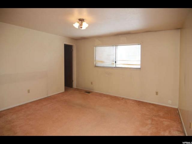 4647 S 3900 W, Roy, UT 84067 — photo 11