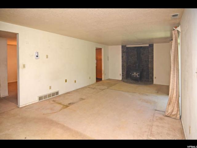 4647 S 3900 W, Roy, UT 84067 — photo 4