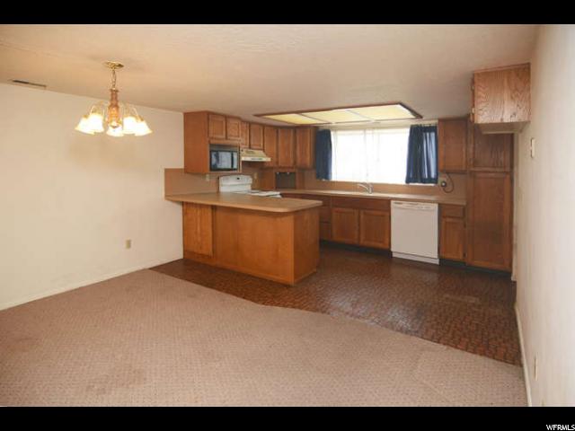 4647 S 3900 W, Roy, UT 84067 — photo 8