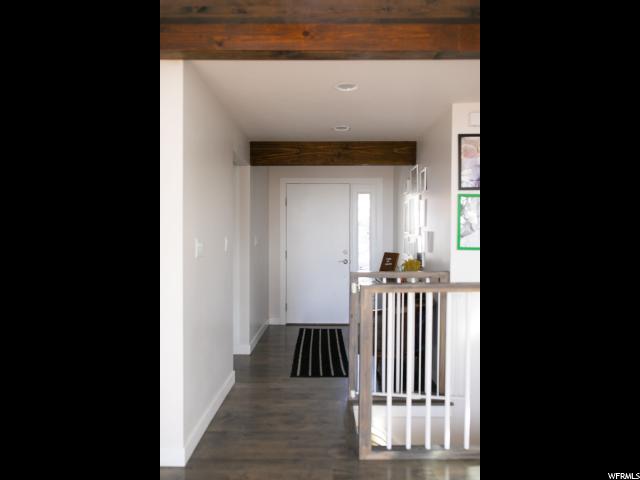 2136 Elaine Dr, Bountiful, UT 84010 — photo 4