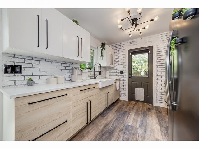 6896 S 90 E, Midvale, UT 84047 — photo 10
