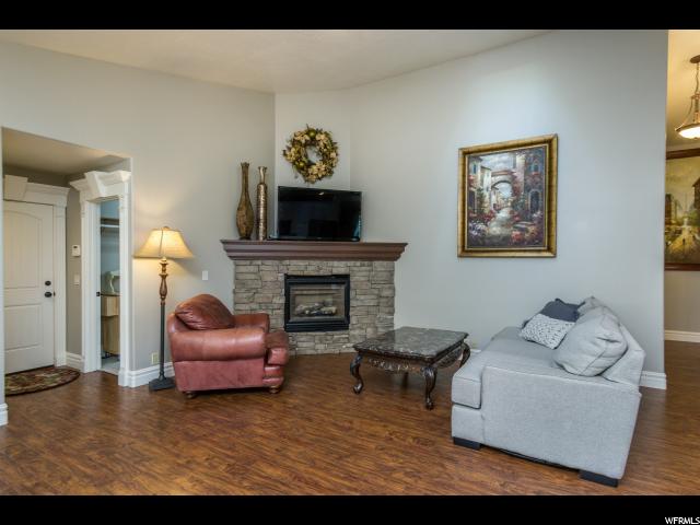 2896 E 3025 N, Layton, UT 84040 — photo 8