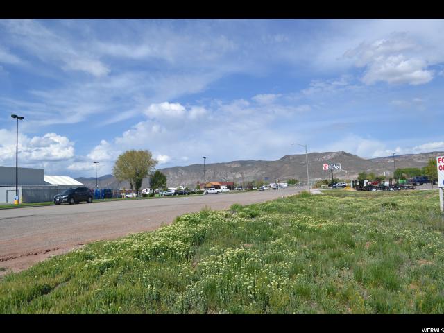 39 E 1300 S #2, Richfield, UT 84701 — photo 5