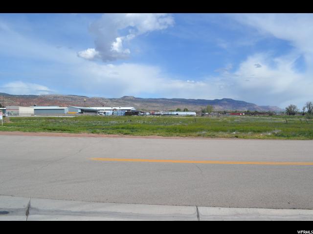39 E 1300 S #2, Richfield, UT 84701 — photo 8