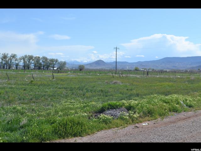 39 E 1300 S #2, Richfield, UT 84701 — photo 2