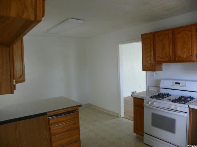 290 N 100 E, Annabella, UT 84711 — photo 4