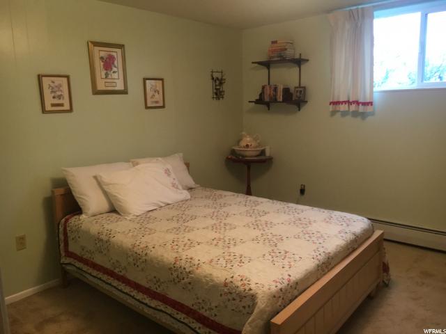 185 E 300 S, Spring City, UT 84662 — photo 9