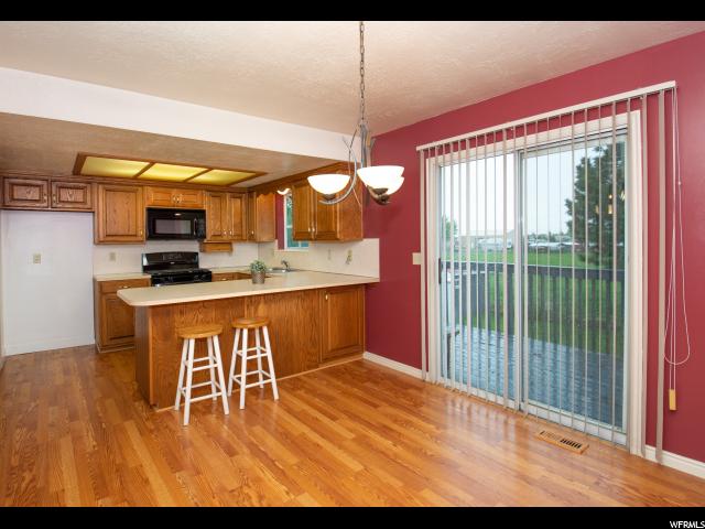 1332 W 725 N, Clinton, UT 84015 — photo 10