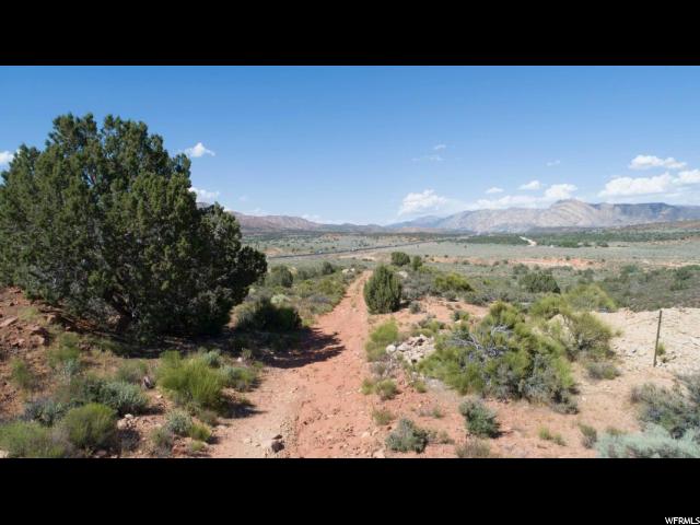 400 E Eagle St, Leeds, UT 84746 — photo 8