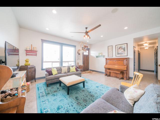 774 E 2660 N, North Logan, UT 84341 — photo 9