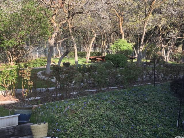 1624 Oakcrest Dr, Ogden, UT 84403 — photo 12